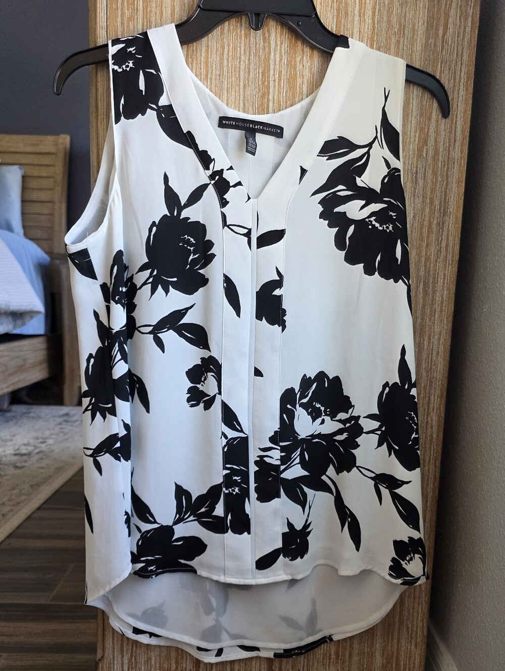 White House Black Market Black and White Floral V-Neck Top